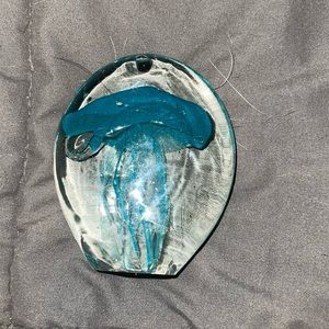 Glow in the dark jelly fish paper weight